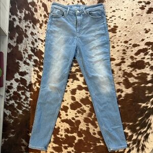 Old Navy Women's Light Blue Skinny Jeans